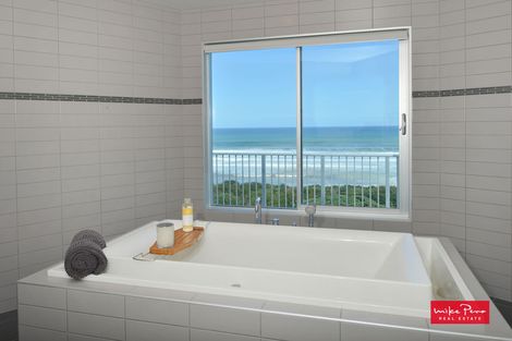 Photo of property in 20 Coates Avenue, Baylys Beach, Dargaville, 0377