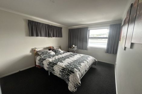 Photo of property in 8 Kato Way, Pukekohe, 2120