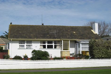 Photo of property in 29 Konini Street, Tawhero, Whanganui, 4501