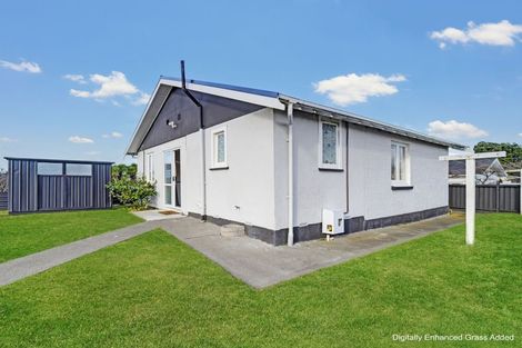 Photo of property in 2a Waitai Street, Castlecliff, Wanganui, 4501
