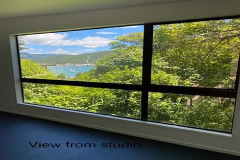 Photo of property in 13 Arthur Crescent, Waikawa, Picton, 7220