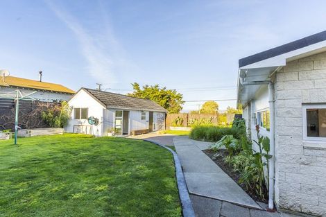 Photo of property in 301 Te Moana Road, Waikanae, 5036