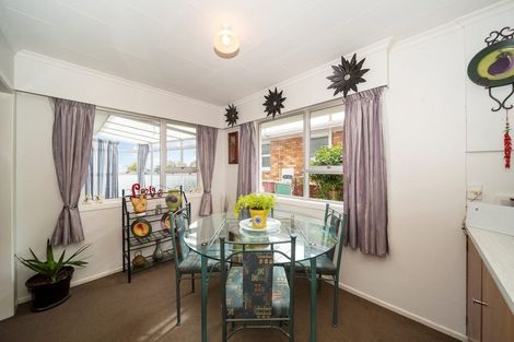 Photo of property in 109 Govett Avenue, Frankleigh Park, New Plymouth, 4310