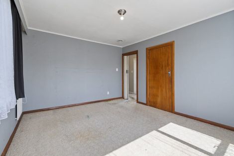 Photo of property in 19 Ongo Road, Hunterville, 4730