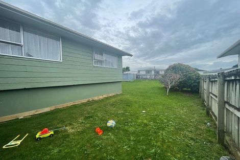 Photo of property in 11 Villa Place, Bell Block, New Plymouth, 4312