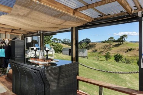 Photo of property in 481b Grahams Beach Road, Manukau Heads, Waiuku, 2684