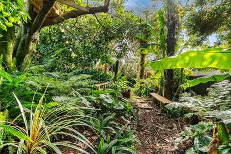 Photo of property in 30 Windsor Drive, Tairua, 3508