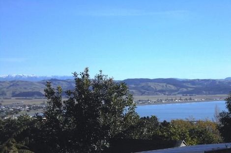 Photo of property in 18 Selwyn Road, Hospital Hill, Napier, 4110