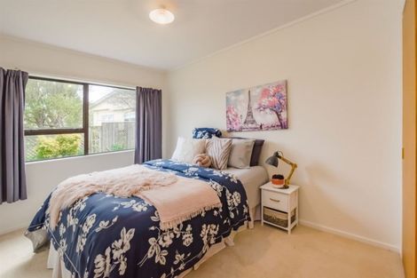 Photo of property in 4 Manly Garden, Paraparaumu Beach, Paraparaumu, 5032