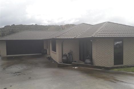 Photo of property in 26 Sunstone Crescent, Brown Owl, Upper Hutt, 5018