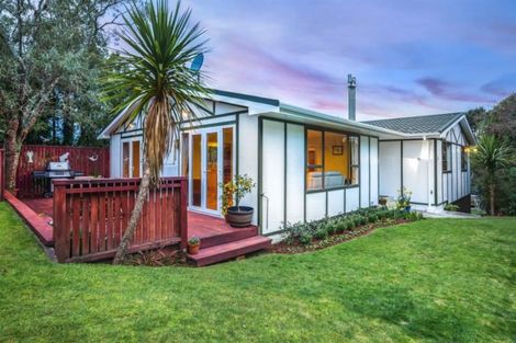 Photo of property in 3 Achilles Close, Tawa, Wellington, 5028