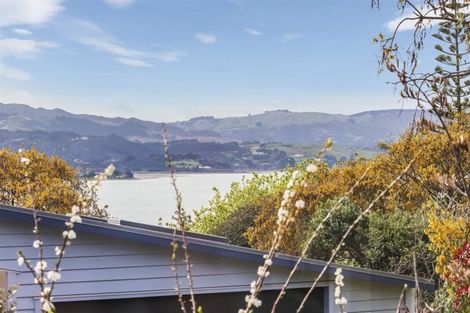 Photo of property in 70 Mana View Road, Paremata, Porirua, 5026