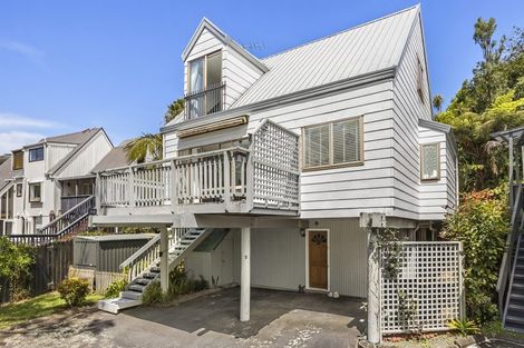 Photo of property in 3/1 Mulberry Place, Glenfield, Auckland, 0629