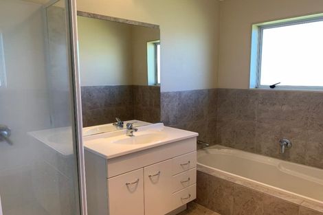 Photo of property in 41 Merlot Drive, Pyes Pa, Tauranga, 3112