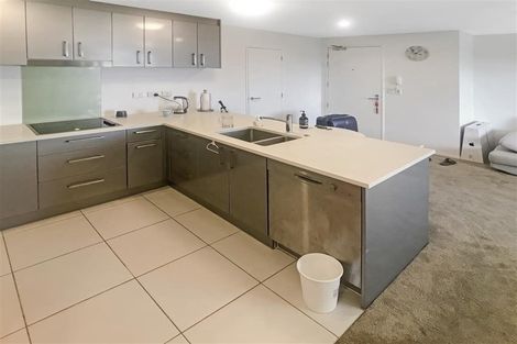 Photo of property in Apollo Apartments, 201/46 Rosedale Road, Rosedale, Auckland, 0632