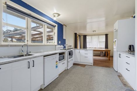 Photo of property in 9 Henry Street, Western Heights, Rotorua, 3015
