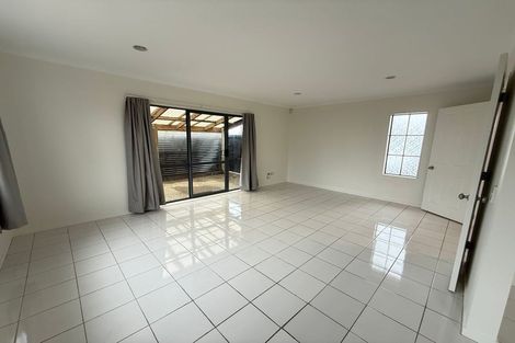 Photo of property in 434 Chapel Road, Flat Bush, Auckland, 2016