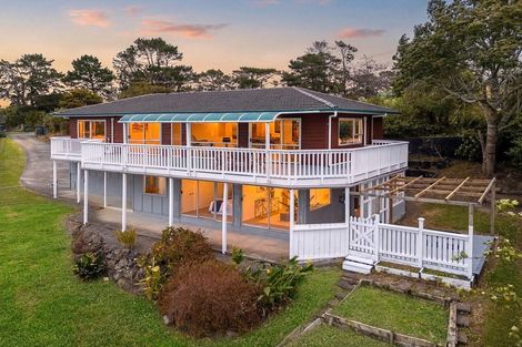 Photo of property in 281 Sturges Road, Henderson Valley, Auckland, 0612