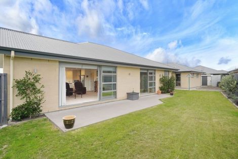 Photo of property in 19 Sutherland Drive, Kaiapoi, 7630