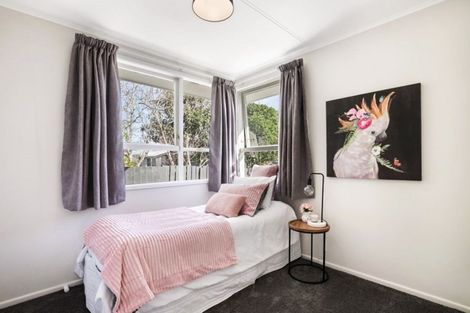 Photo of property in 5 Sutton Avenue, Mangere East, Auckland, 2024