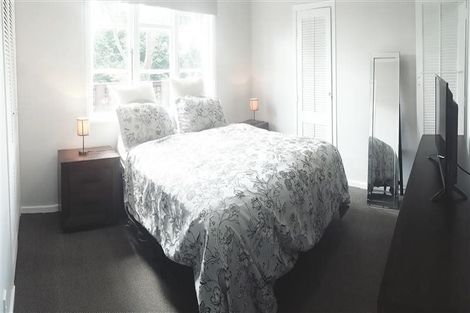 Photo of property in 98/98a Glenpark Avenue, Frankleigh Park, New Plymouth, 4310