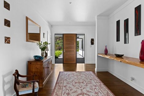 Photo of property in 63 Waipuka Road, Waimarama, Havelock North, 4294