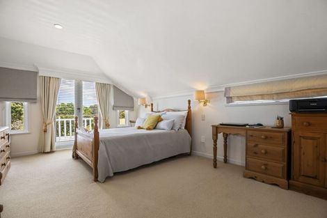 Photo of property in 31 Seaview Avenue, Northcote, Auckland, 0627