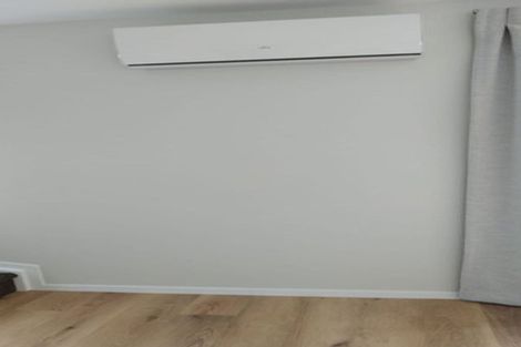 Photo of property in 10/15 Sunhill Road, Sunnyvale, Auckland, 0612