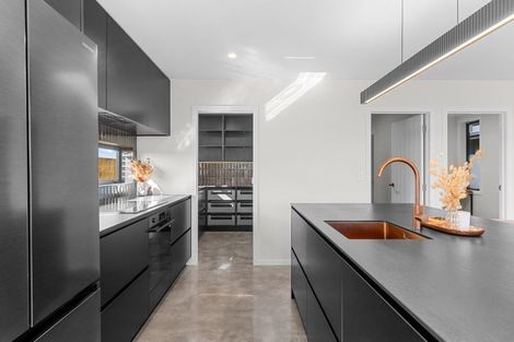 Photo of property in 28 Taurangawaka Road, One Tree Point, 0118