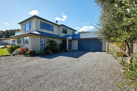 Photo of property in 46 Kotuku Road, South Bay, Kaikoura, 7300