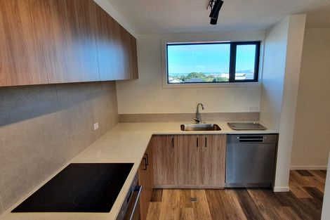 Photo of property in 94 Cambridge Terrace, Waterloo, Lower Hutt, 5011