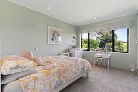 Photo of property in 85 Whitford-maraetai Road, Whitford, Howick, 2571