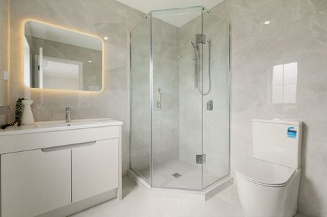 Photo of property in 18 Mount View Road, Melville, Hamilton, 3206