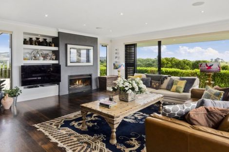 Photo of property in 167 Cape Rodney Road, Leigh, 0985