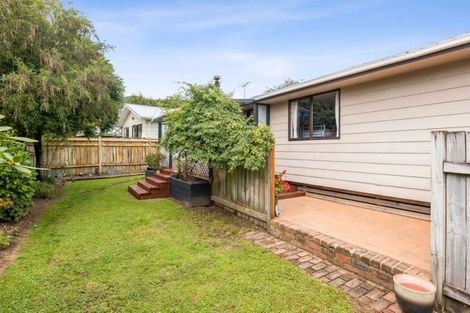 Photo of property in 25 Hookway Grove, Paraparaumu, 5032