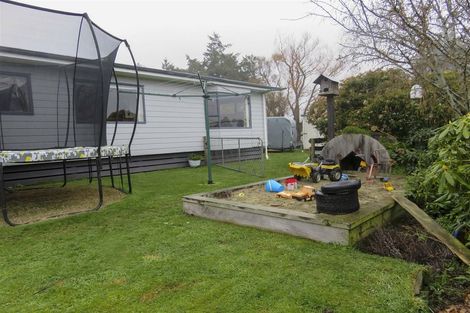 Photo of property in 28 Flemington Road, Woodlands, Invercargill, 9871