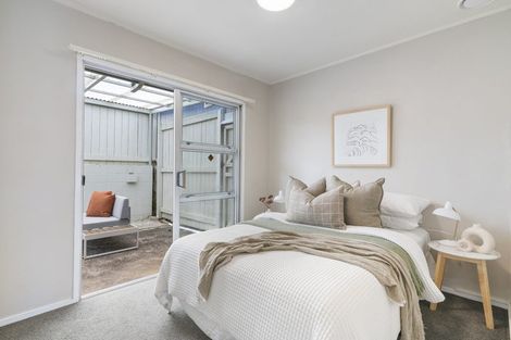 Photo of property in 10/66 Victoria Road, Devonport, Auckland, 0624