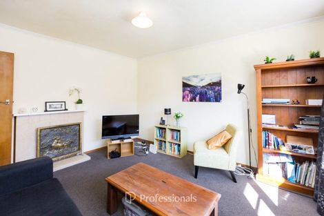 Photo of property in 2/15 Ebdentown Street, Ebdentown, Upper Hutt, 5018