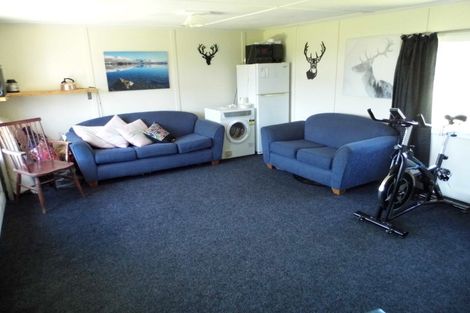 Photo of property in 257 Pukeuri-oamaru Road, Pukeuri, Oamaru, 9493