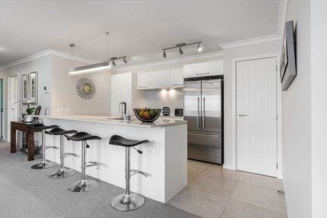 Photo of property in 90 Landmark Terrace, Orewa, 0931