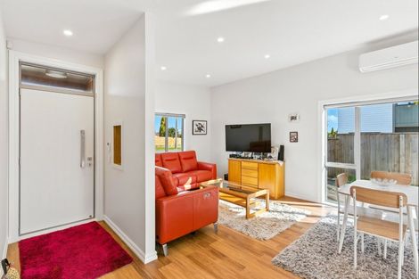 Photo of property in 37 Liverpool Street, Levin, 5510