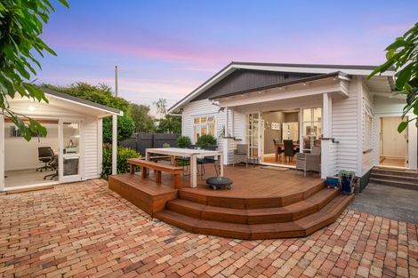 Photo of property in 28 Calgary Street, Sandringham, Auckland, 1041