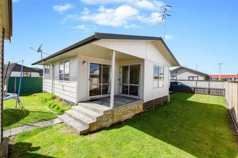 Photo of property in 18 Breckons Avenue, Nawton, Hamilton, 3200