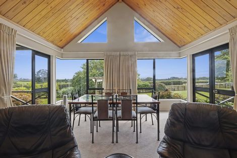Photo of property in 110 Upland Road, Tarurutangi, New Plymouth, 4372