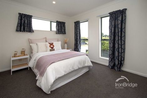 Photo of property in 8 Bottle Lake Drive, Parklands, Christchurch, 8083