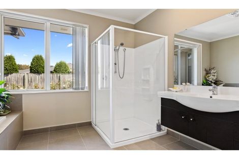 Photo of property in 4 Bernice Crescent, Yaldhurst, Christchurch, 8042