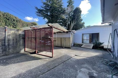 Photo of property in 63 Peach Road, Glenfield, Auckland, 0629