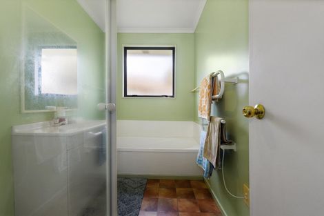 Photo of property in 13 Drake Place, Fairview Downs, Hamilton, 3214