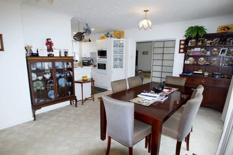 Photo of property in 46 Pine Avenue, New Brighton, Christchurch, 8061