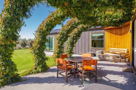 Photo of property in 1 Riesling Way, Cromwell, 9310